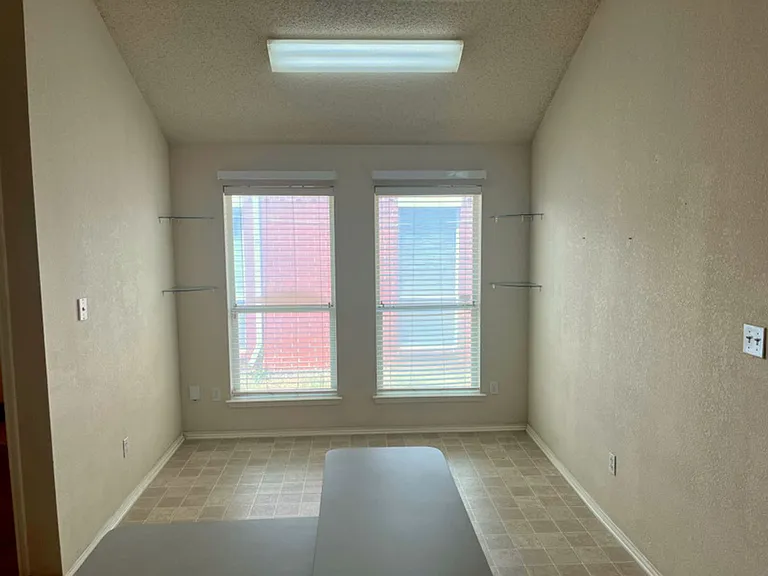 8055 Raleigh Dr — Photo 11