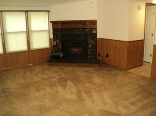 1115 Fields Rd, Jacksonville, FL 32218