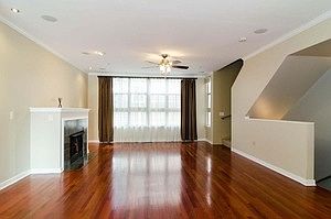 3rd image of 2323 S Wabash Ave APT 11