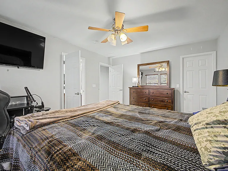 29752 W Amelia Ave — Photo 40