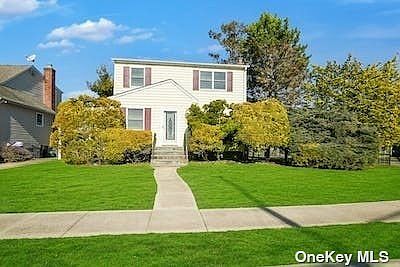 2nd image of 26 Croydon Dr
