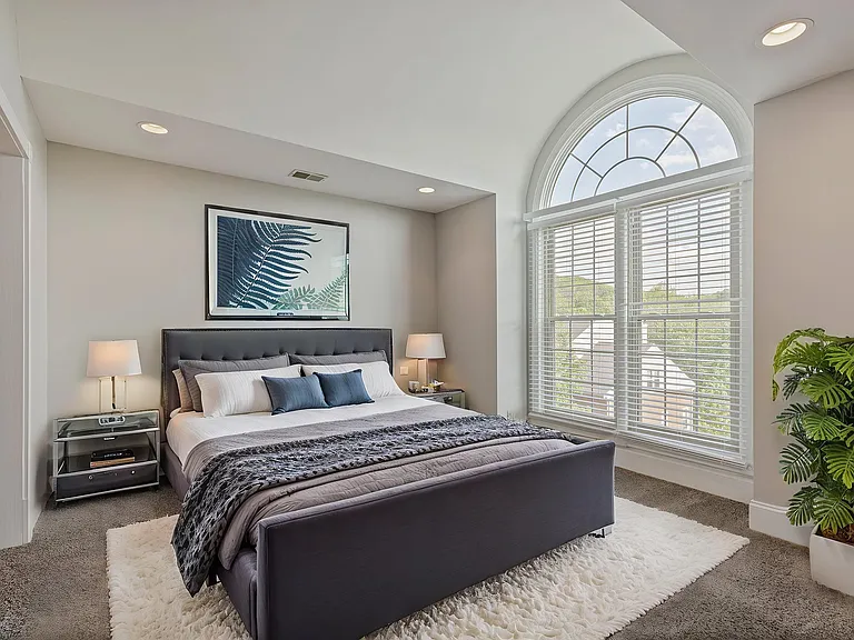 604 Clayborne Ct — Photo 26