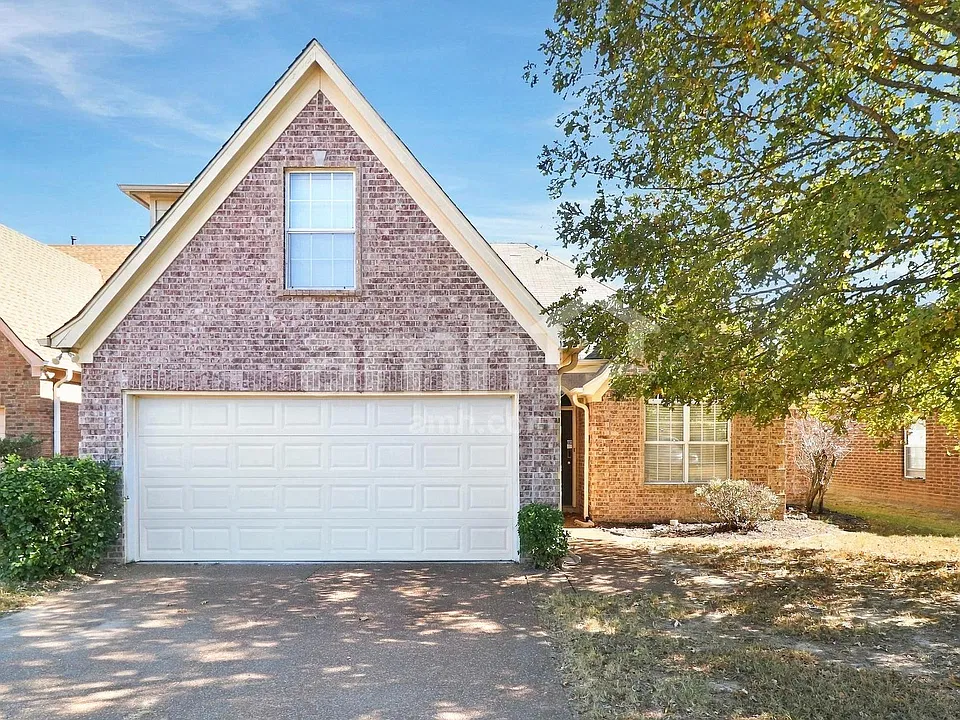 1302 Jackson Pond Cir