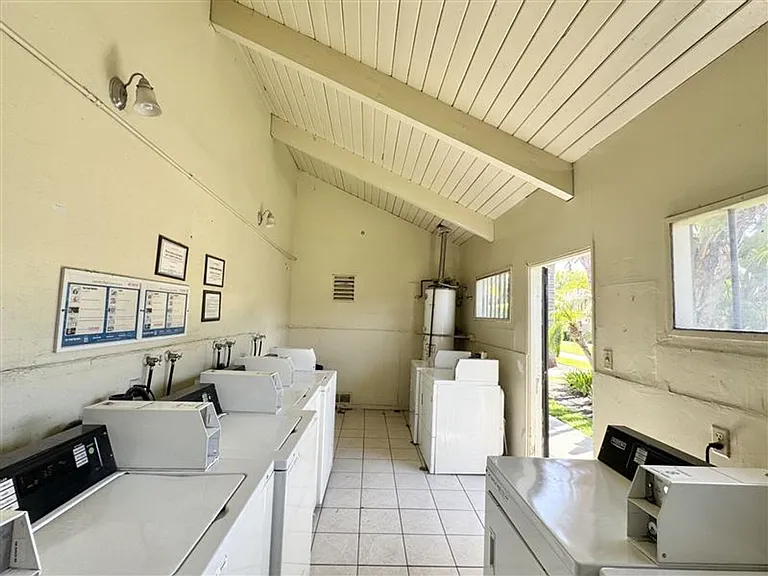 Woodbury Patio Homes — Photo 8