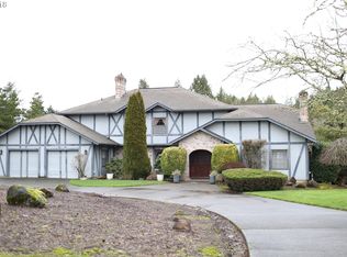 15911 NW Fair Acres Dr, Vancouver, WA 98685