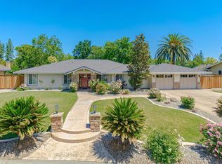 44132 S El Macero Dr, El Macero, CA