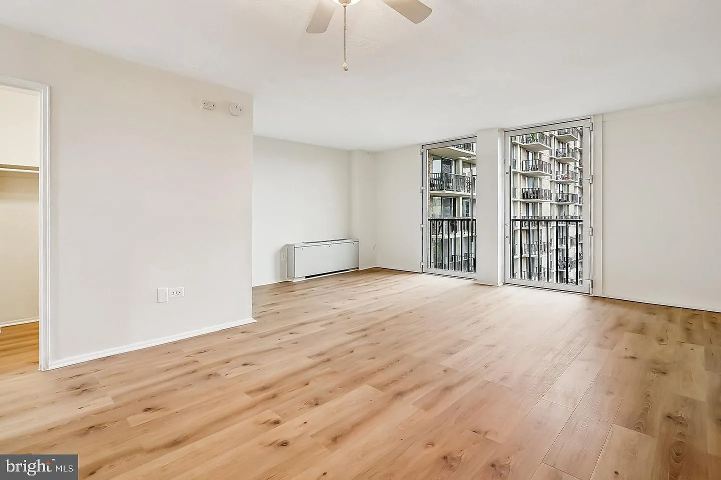 Studio, 1.0 bath, 546 sqft, $1,600 — Photo 3