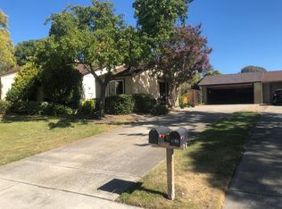 4678 Golf Dr, Livermore, CA 94551