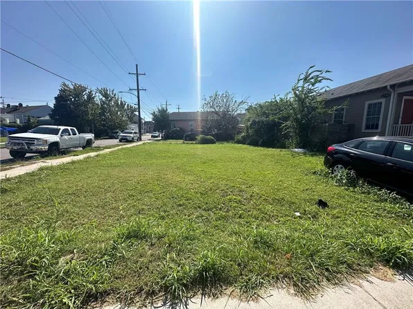 1536 N Robertson St, New Orleans, LA 70116