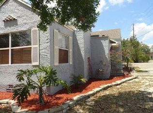 2521 Lakeview Dr, Sebring, FL 33870