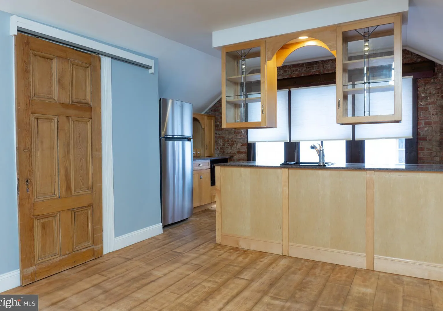 2 bed, 1.5 bath, 1260 sqft, $2,550 — Photo 4