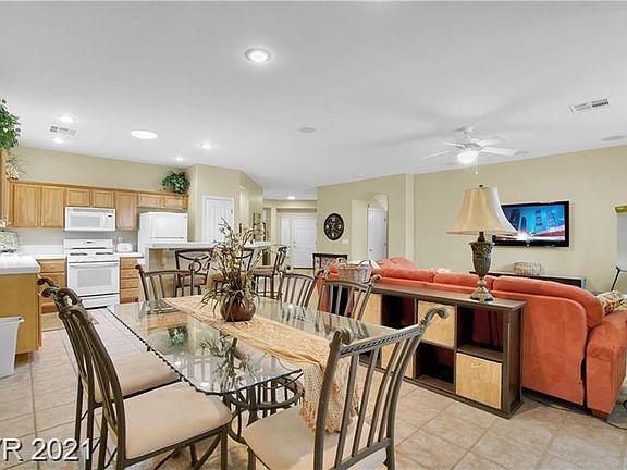 3rd image of 2764 Gallant Hills Dr