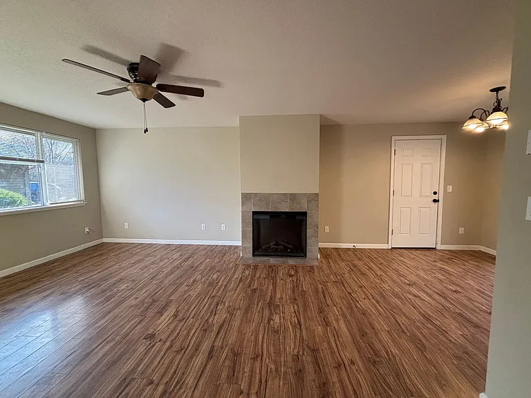 10545 SW Tranquil Way — Photo 3