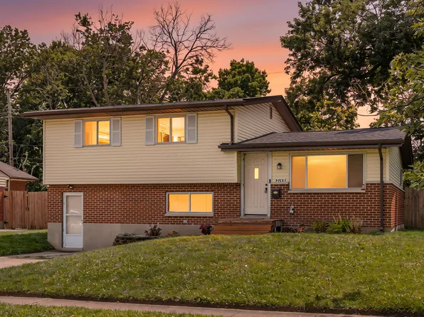 2148 Grice Ln, Dayton, OH 45429