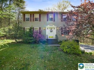 1273 Woodstock Dr, Saylorsburg, PA 18353