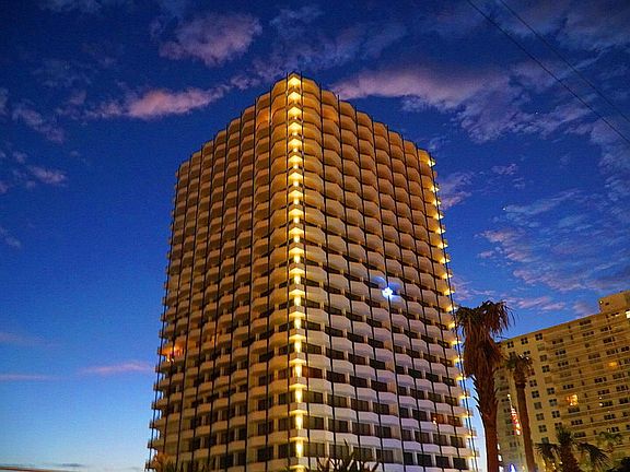 3rd image of 2828 N Atlantic Ave APT 503