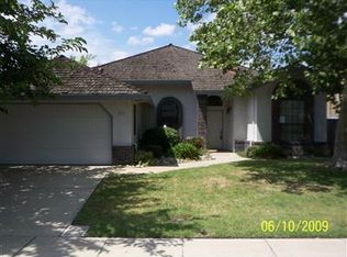 553 Grindstone St, Woodbridge, CA 95258