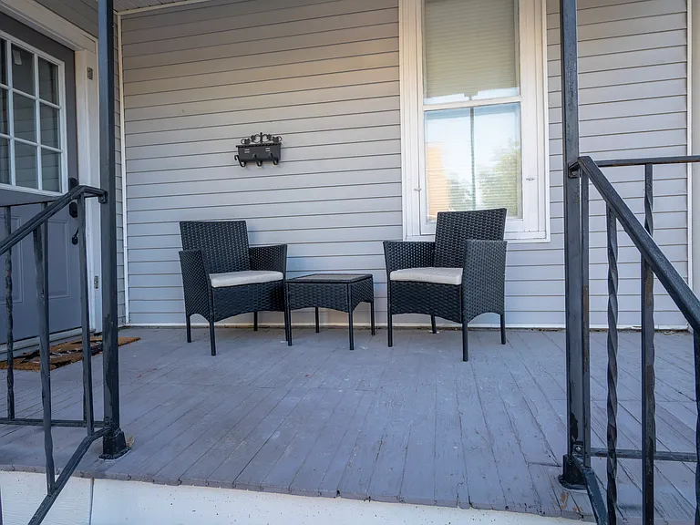 2141 Harrison Ave #1 — Photo 3