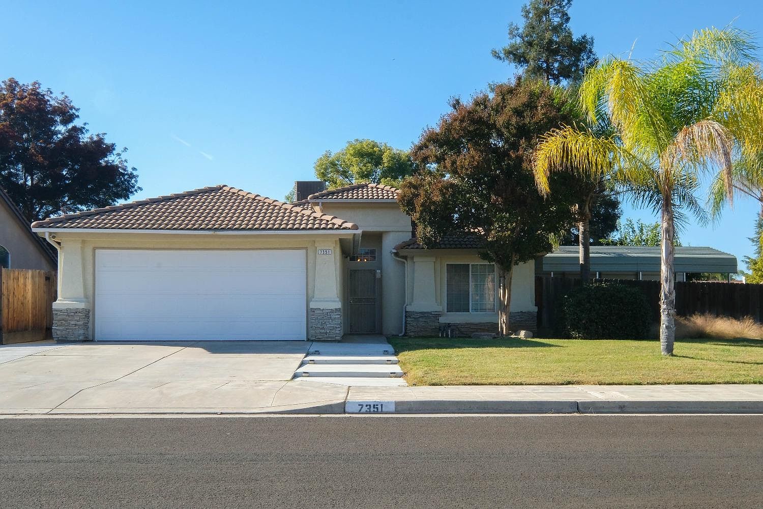 7351 N Lola Ave, Fresno, CA 93722 | MLS #605118 | Zillow