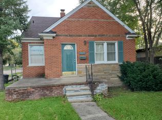 21980 Beechwood Ave, Eastpointe, MI 48021