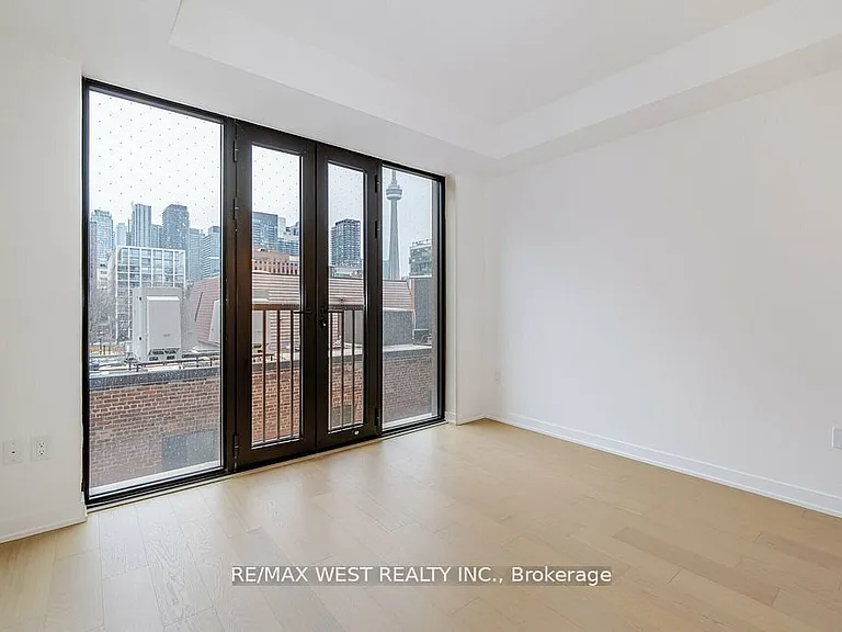 123 Portland St #403 — Photo 17