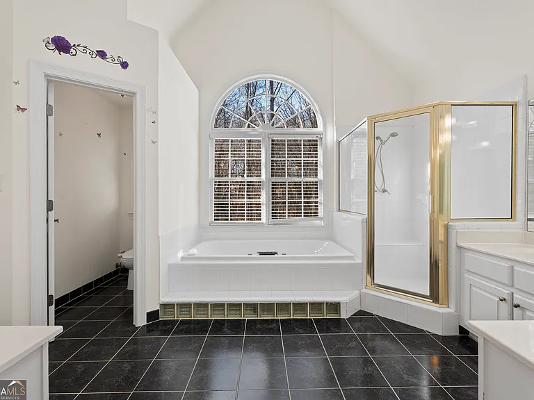 3535 Greenshire Ct — Photo 14