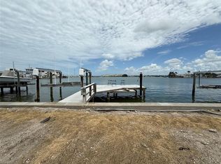 14217 E Parsley Dr #19, Saint Petersburg, FL 33708