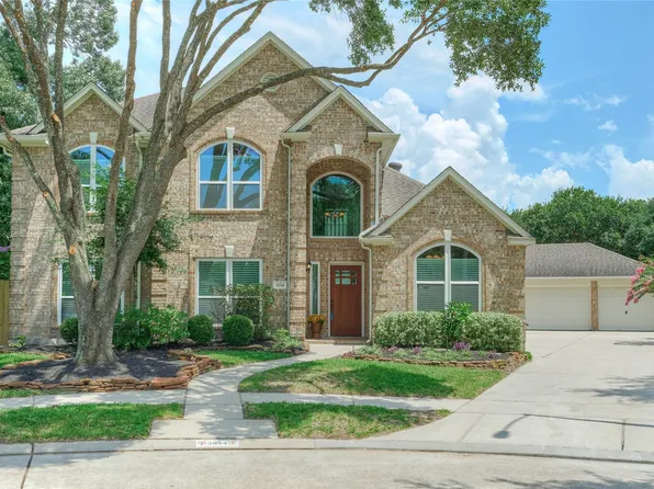 2034 Nature Park Ln, Spring, TX 77386
