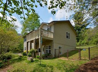 15 Meadow Brook Dr, Fletcher, NC 28732