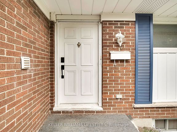 2nd image of 43 Finsbury Cres