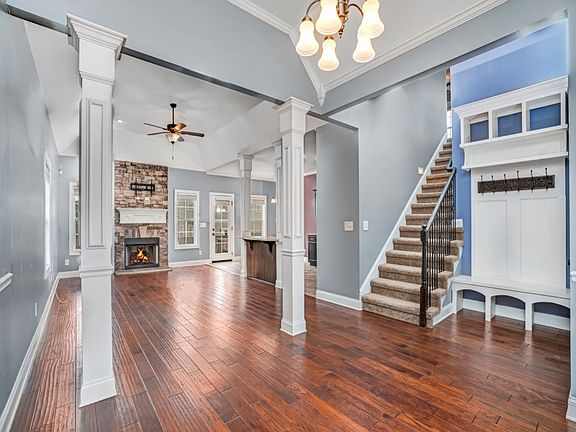 5th image of 3375 Cotham Ln