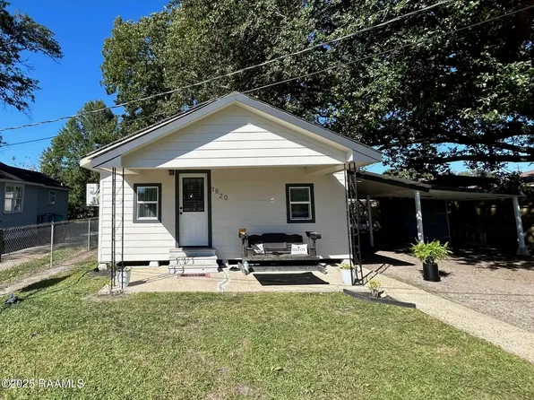 1820 Betty St, Opelousas, LA 70535