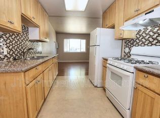 2310 Kenworthy Way, Sacramento, CA 95832