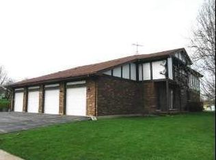 421 Manor Ct UNIT B, New Lenox, IL 60451