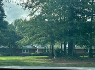 1074 Rowland Rd, Stone Mountain, GA 30083