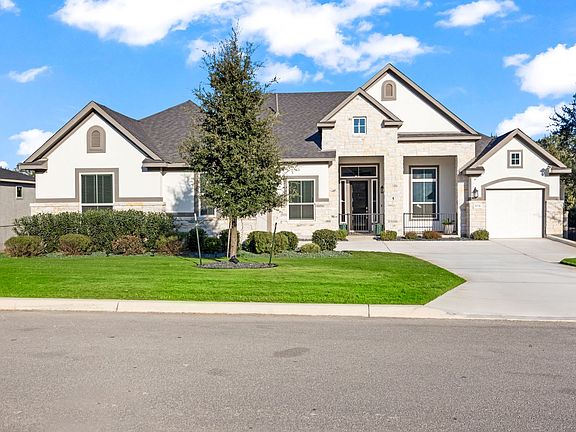 2nd image of 571 Englewood Ln