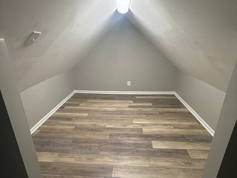 707 N William St #B — Photo 15