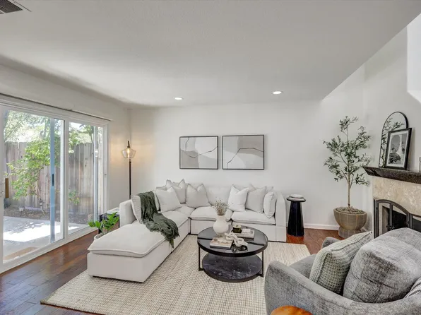 4004 Carmel Springs Way, San Diego, CA 92130