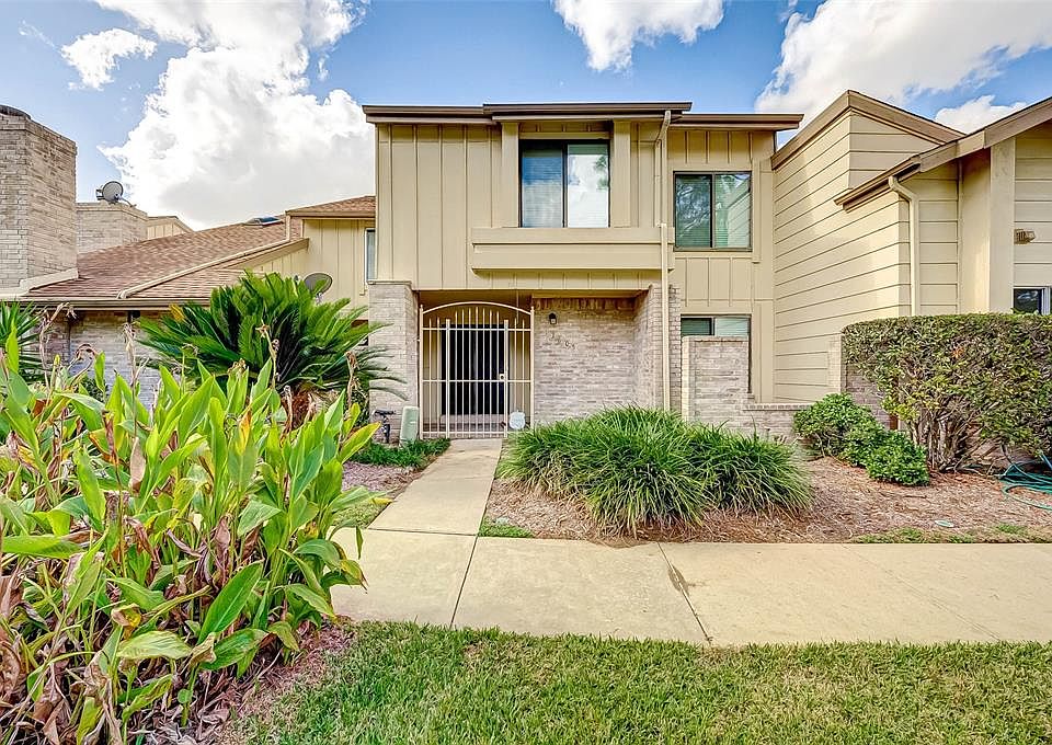 1st image of 13605 Hollowgreen Dr #144
