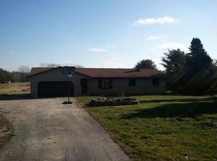 5478 Ridge Rd, Marshall, WI 53559