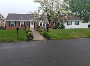 3 Harmony Ln, Brick, NJ 08724