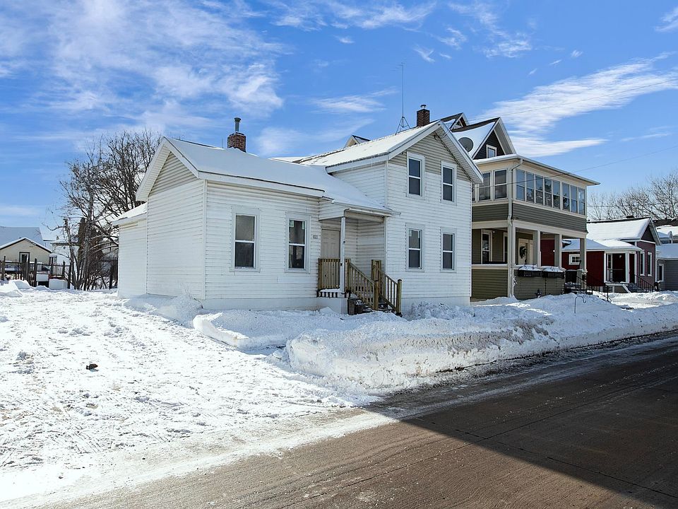 1st image of 321 E Parkway Ave