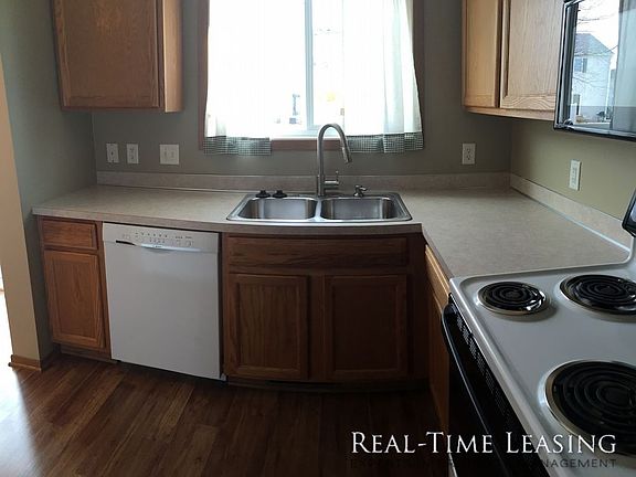 5th image of 15513 Flyboat Ln