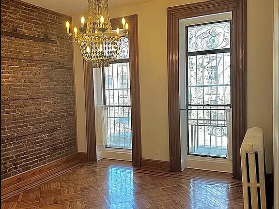 3rd image of 416 Bergen St #2
