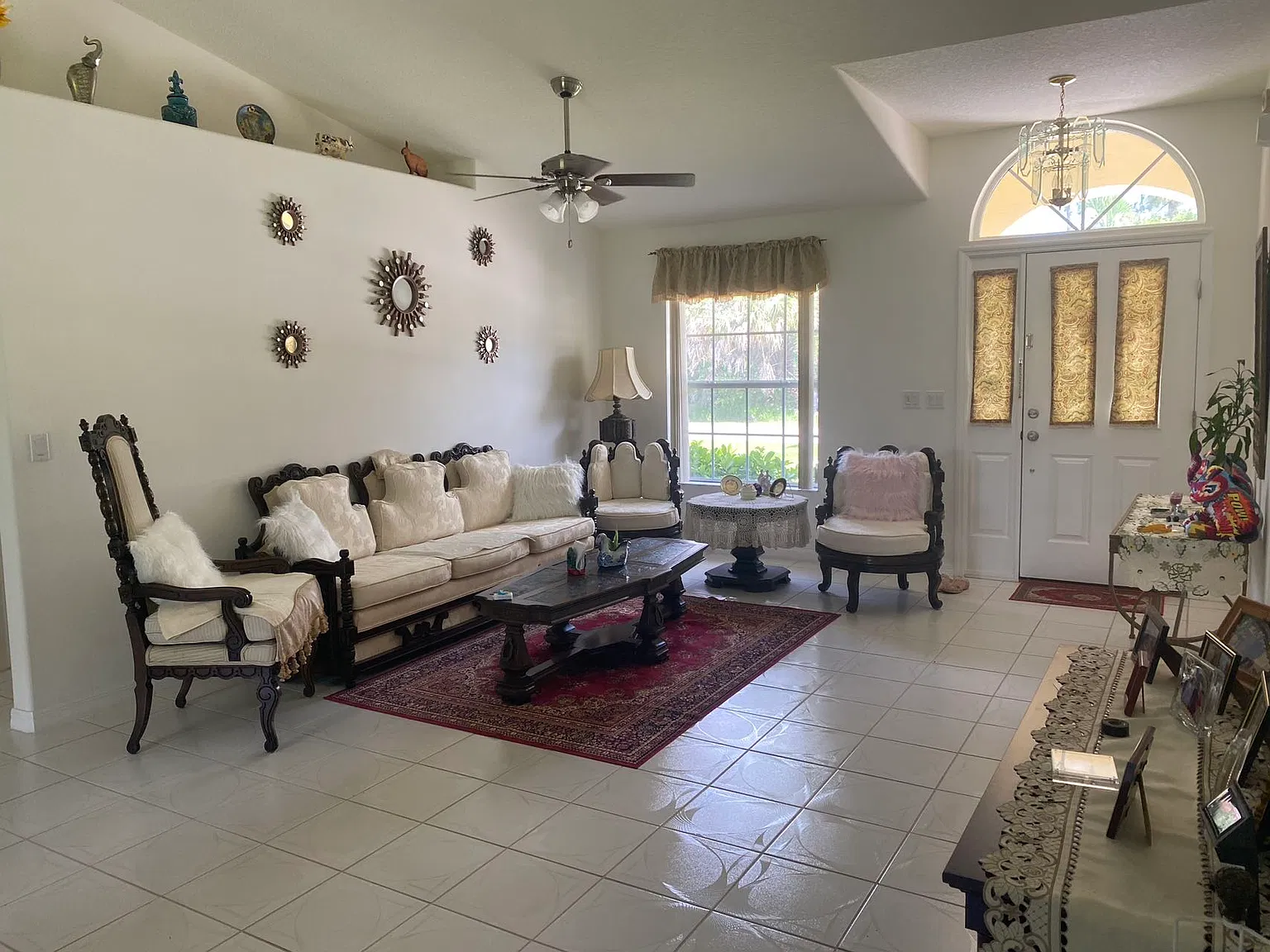 3 bed, 1785 sqft, $750 — Photo 2