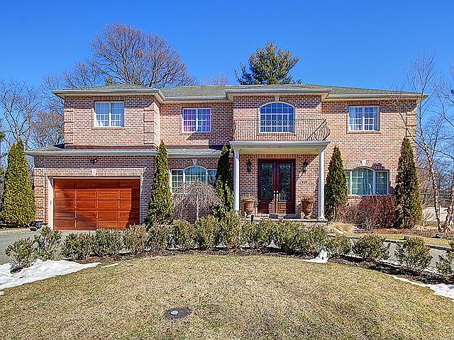 117 Parkway 