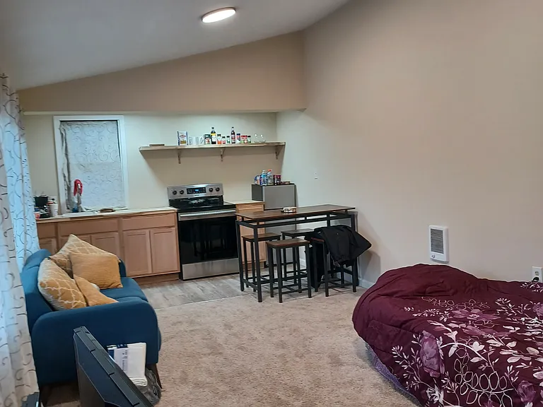 300 Old Mountain Rd — Photo 1