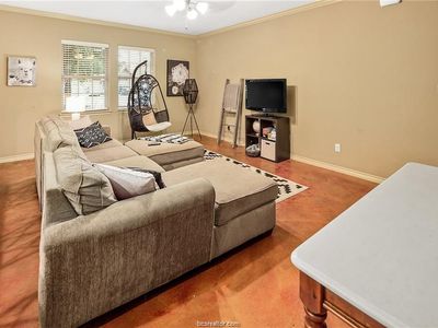 3323 Cullen Trl, College Station, TX, 77845