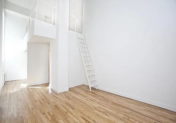 Rented by Buchbinder & Warren | media 26