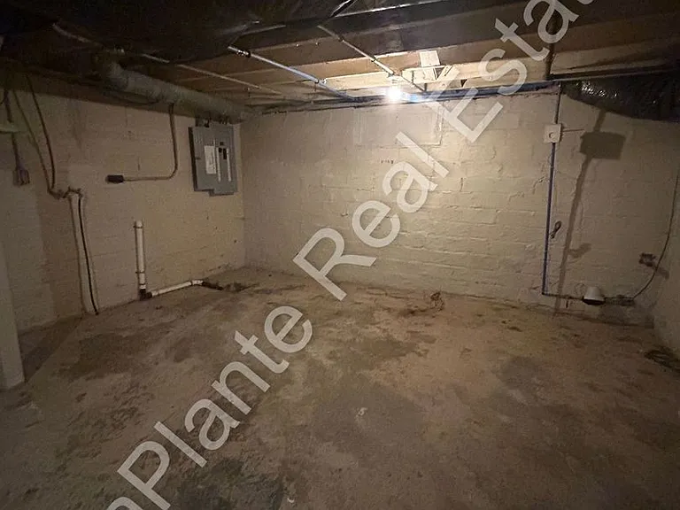 1804 Bigelow St — Photo 16